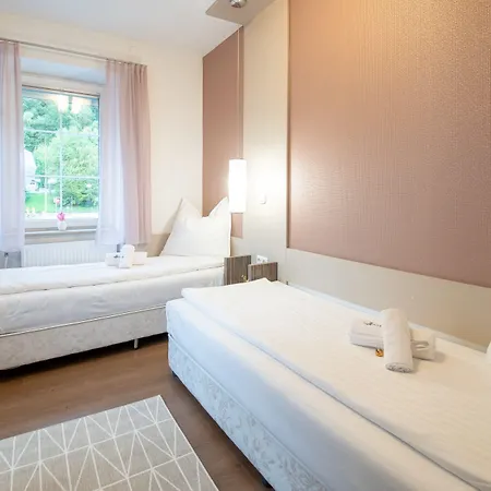 Amadea - Cityhotel فندق 3*