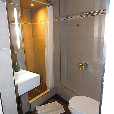Amadea - Cityhotel فندق