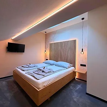 Amadea - Cityhotel 3*