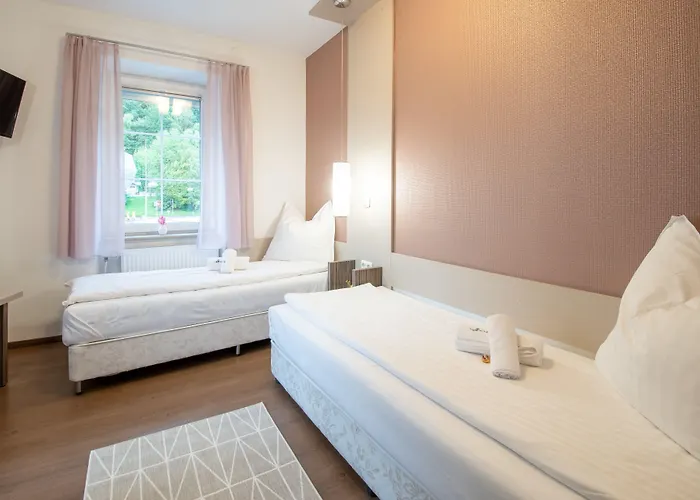 Amadea - Cityhotel Hotel 3*